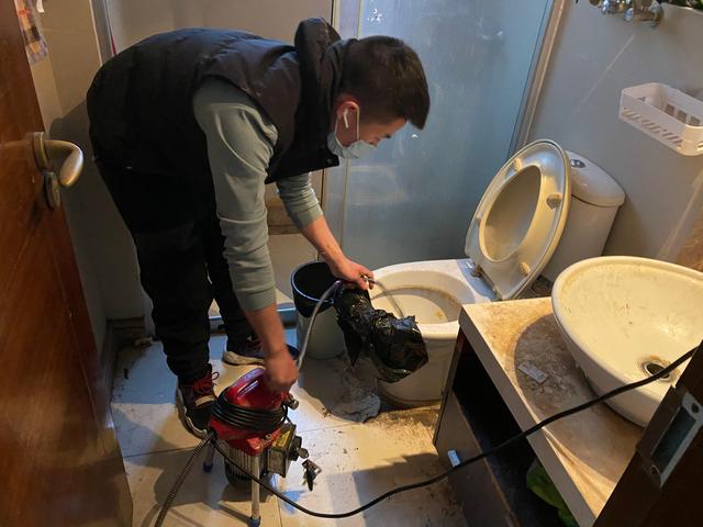 拉萨不同类型的堵塞,疏通方法不同