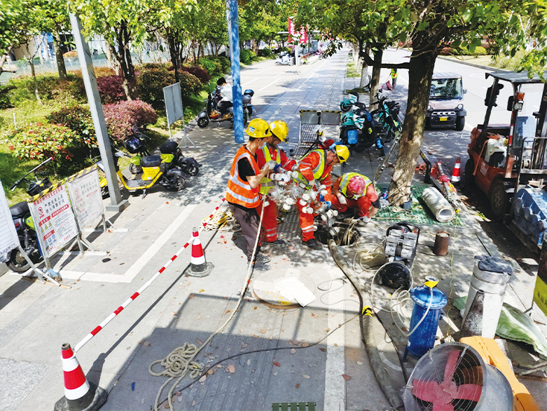 拉萨UV-CIPP紫外光固化修复